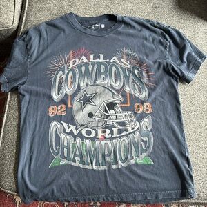 Abercrombie x NFL Cowboys Tee